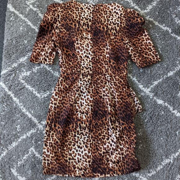 🔥3/$30🔥Forever 21 Animal print dress sz: S - Picture 3 of 3